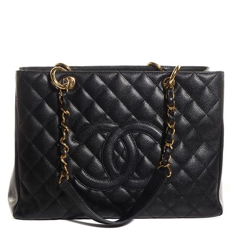 Chanel Black Quilted Caviar GST XL Gr